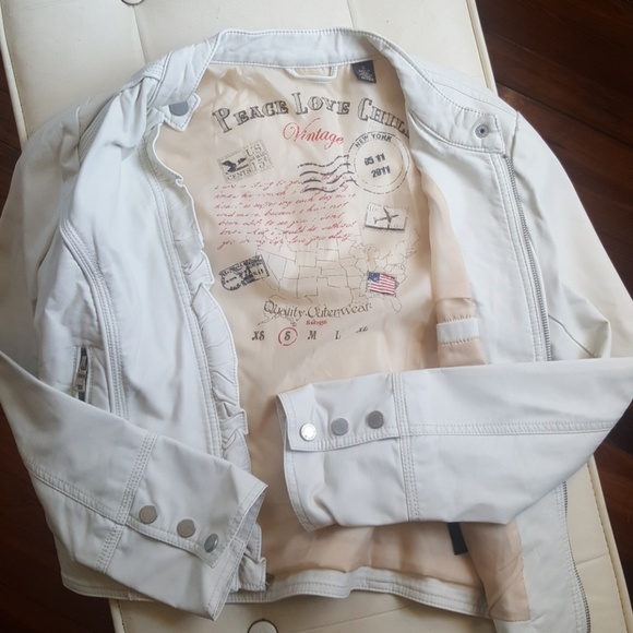 Jacket - Picture 2 of 3